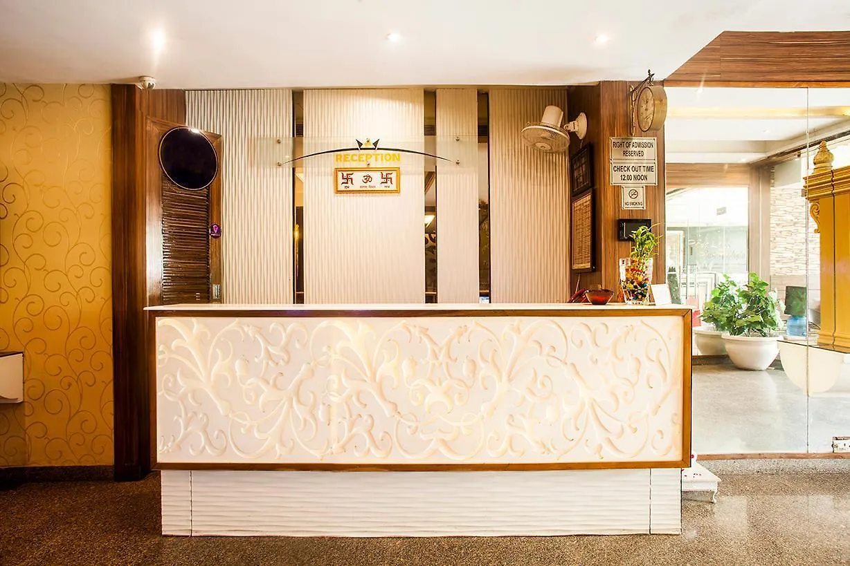 Värdshus Hotel Poonam Plaza Agra